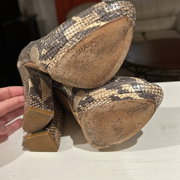 BCBGMaxazria Dahlia Pumps Chunky Heel Snakeskin Leather EUR Size 38 /US Size 8B - Picture 7 of 7